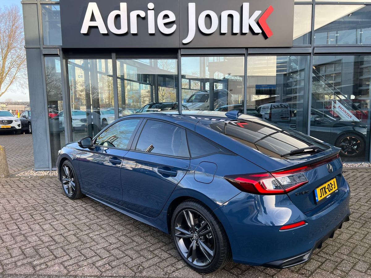 Honda Civic 2.0 e:HEV Sport — foto 8
