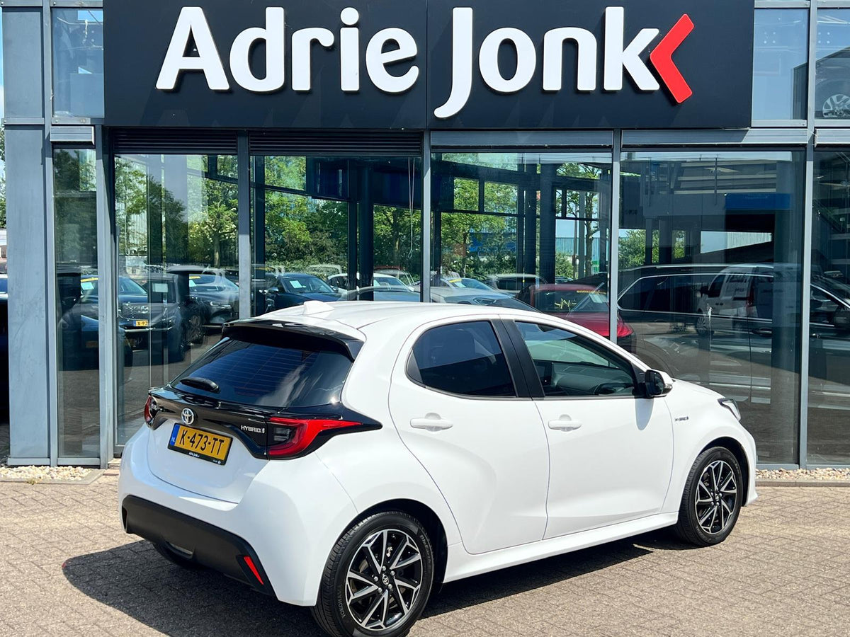 Toyota Yaris 1.5 Hybrid Dynamic AUTOMAAT — foto 8
