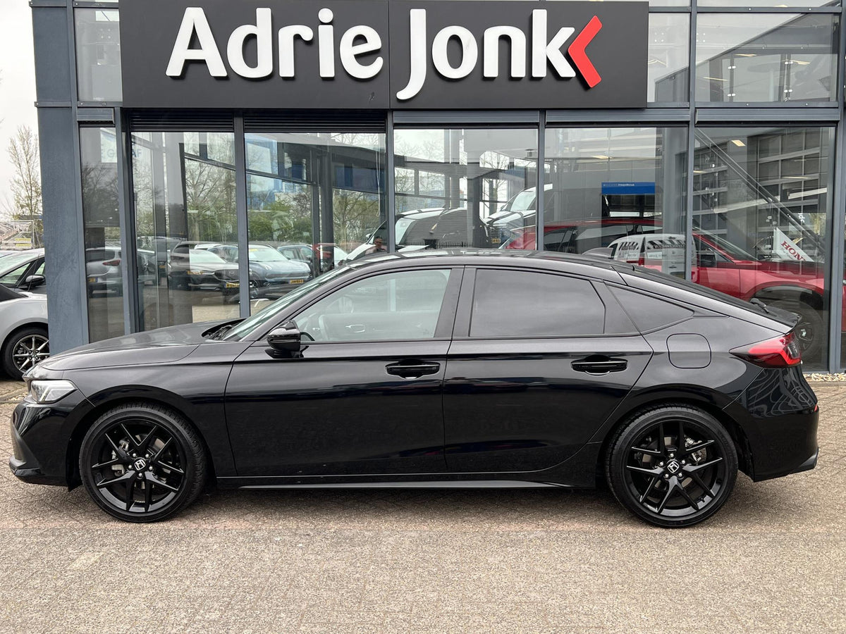 Honda Civic 2.0 e:HEV Sport — foto 8
