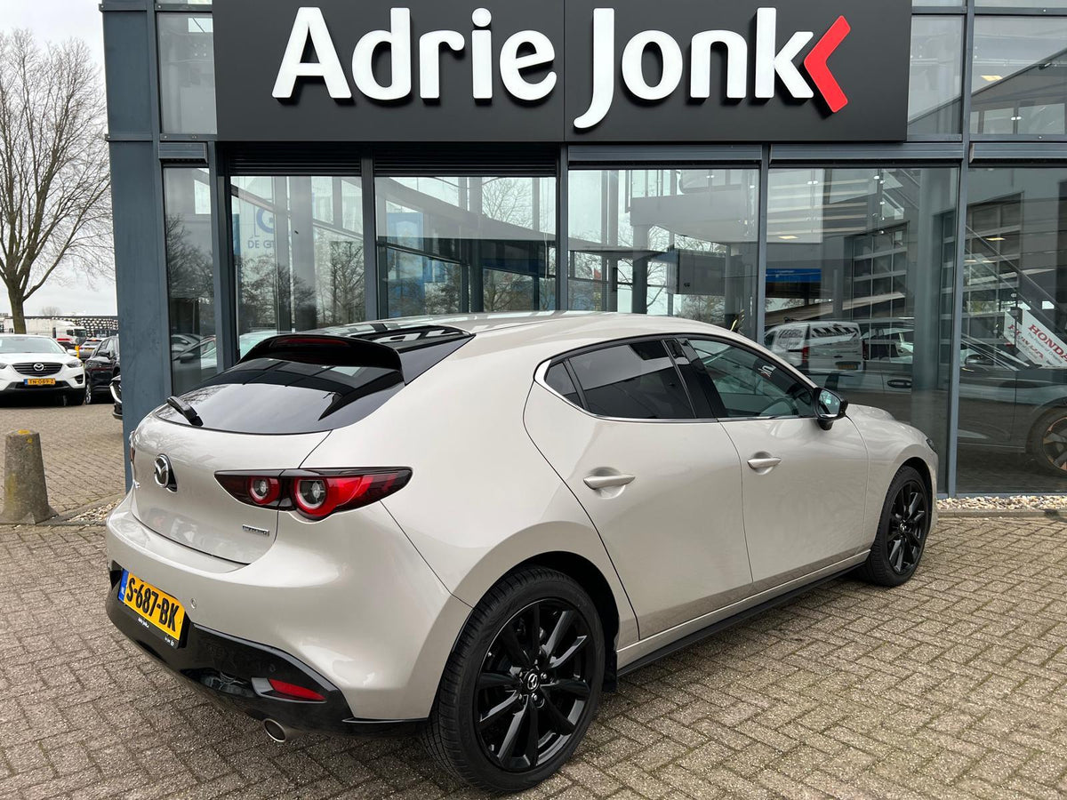 Mazda 3 2.0 e-SkyActiv-G M Hybrid 150 Homura — foto 8