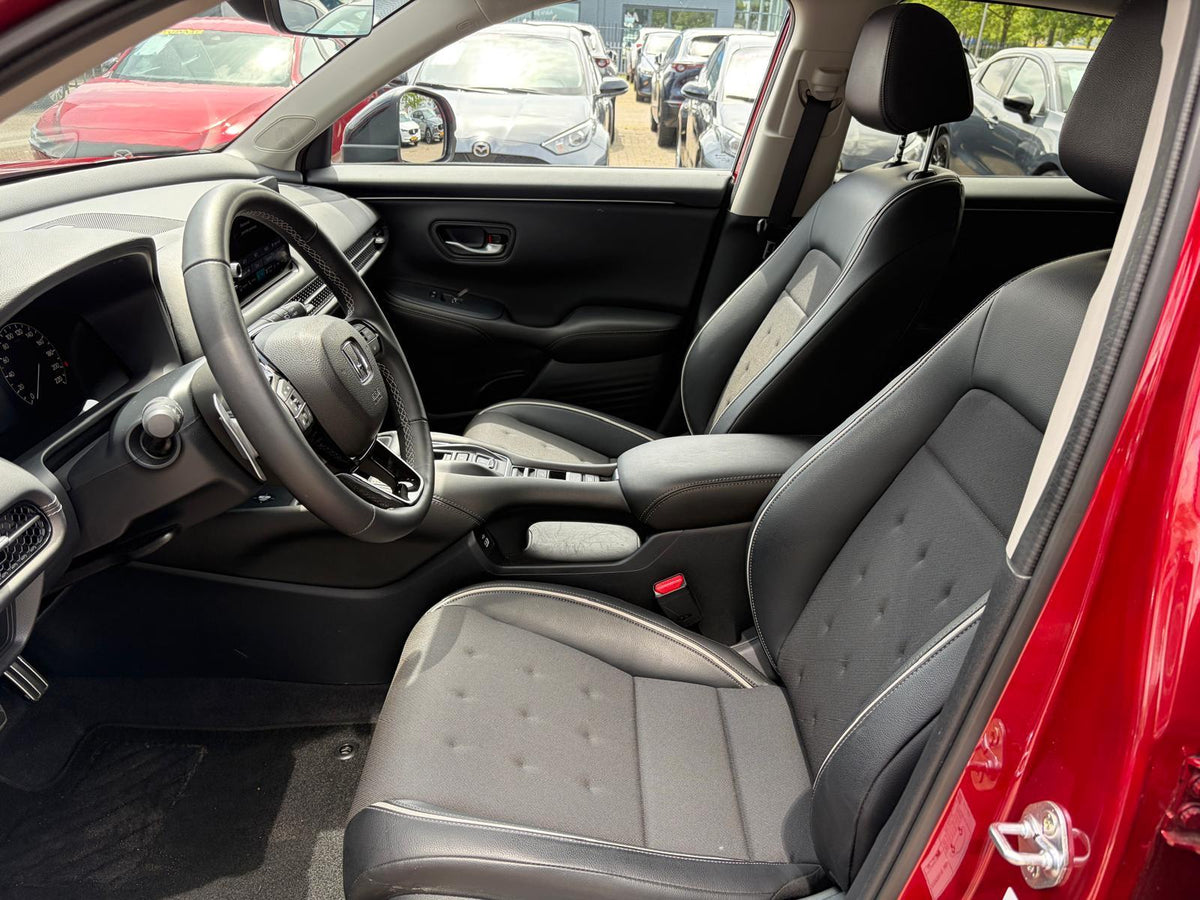 Honda ZR-V 2.0 e:HEV Sport — foto 17