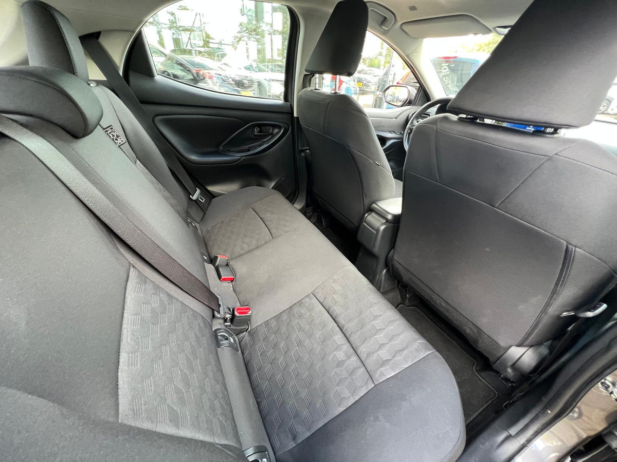 Mazda 2 Hybrid 1.5 Exclusive-line — foto 28