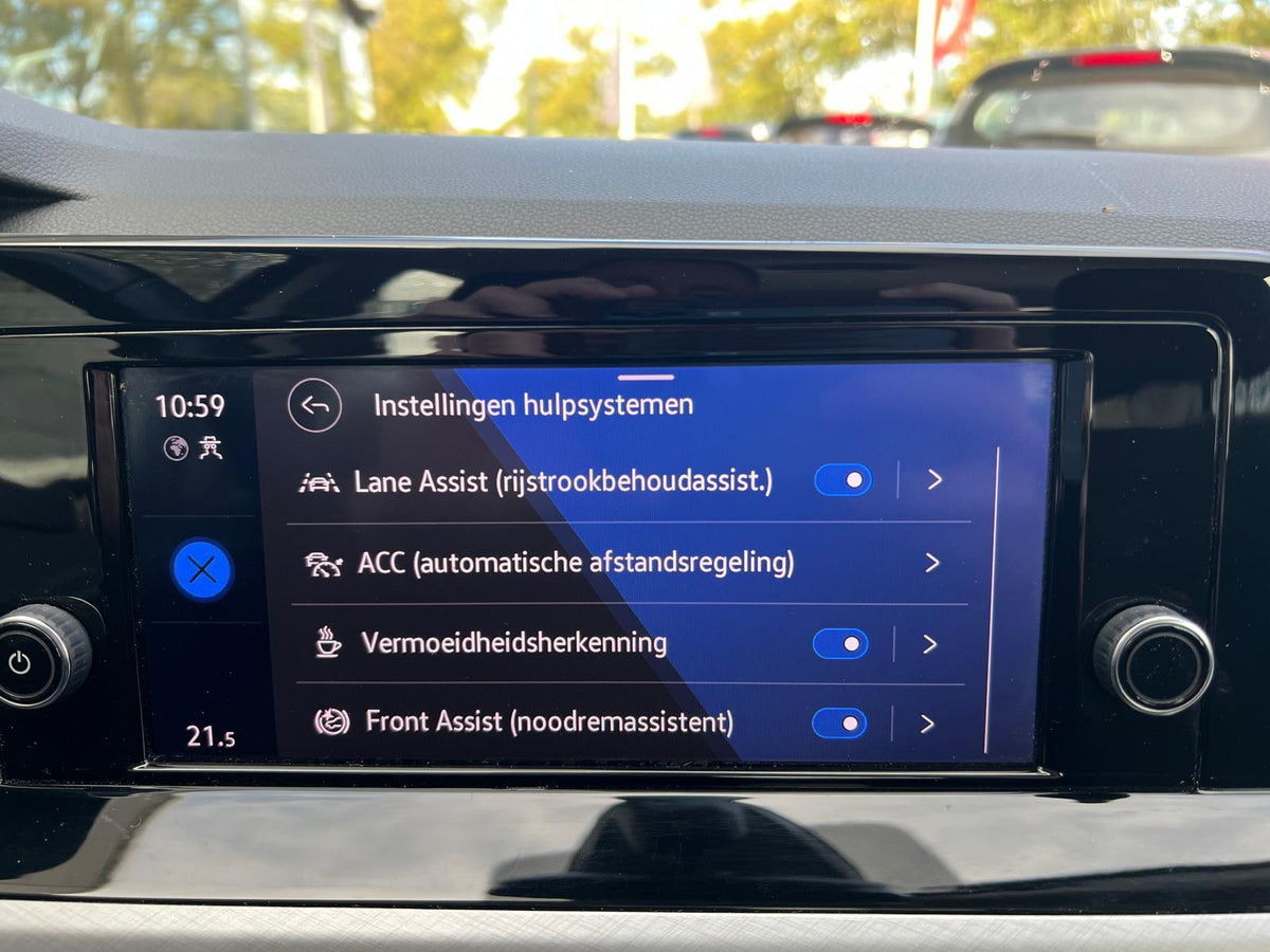 Volkswagen Golf 1.0 eTSI Life Business — foto 29