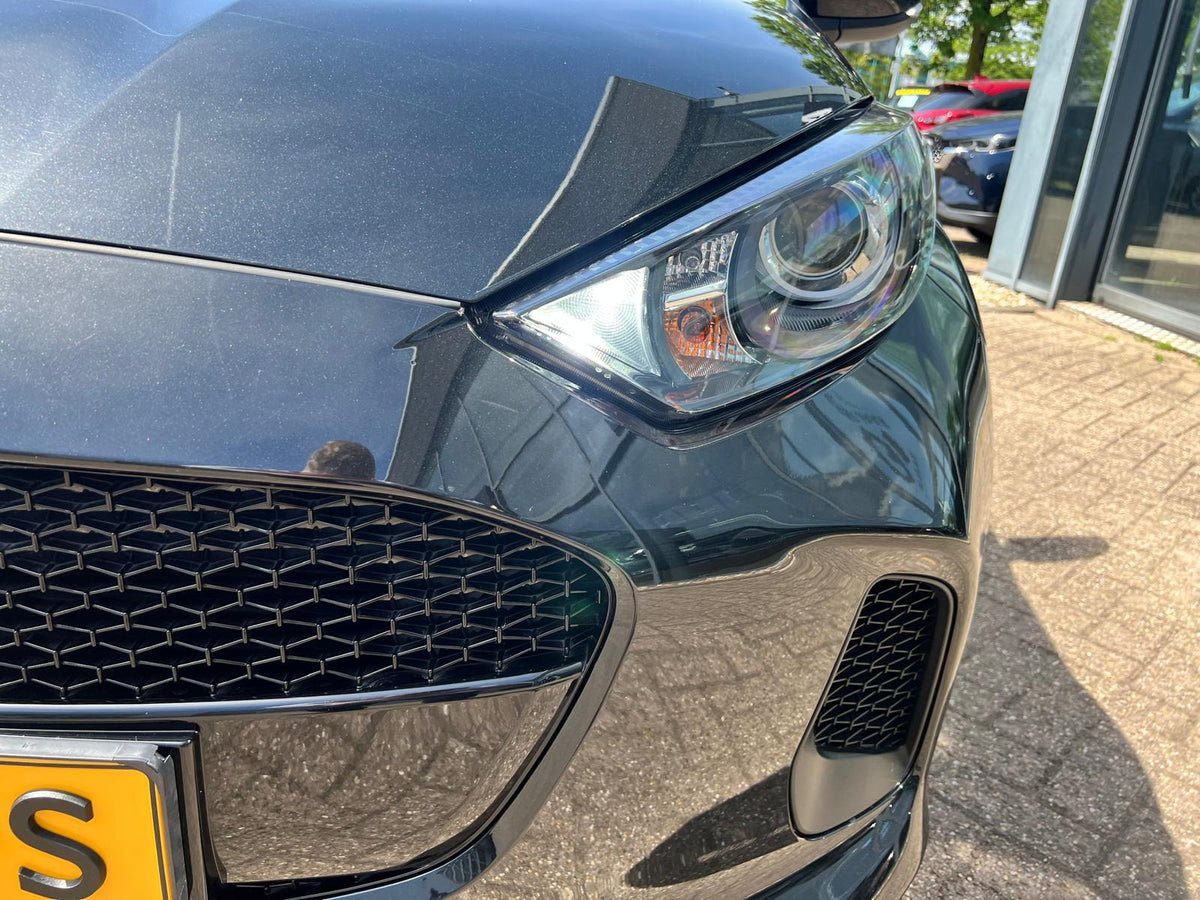 Mazda 2 Hybrid 1.5 Centre-line AUTOMAAT — foto 9