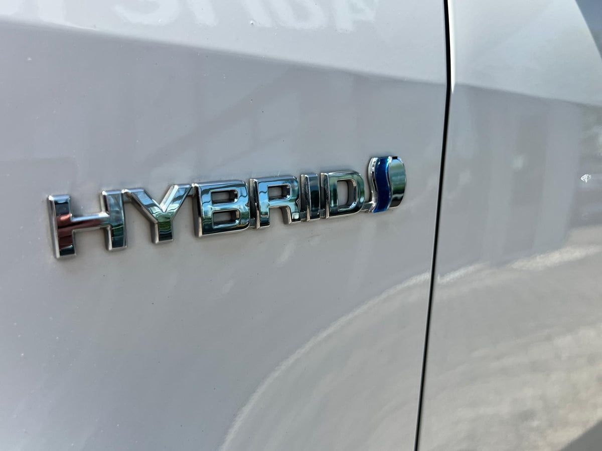 Toyota Yaris 1.5 Hybrid Dynamic AUTOMAAT — foto 9