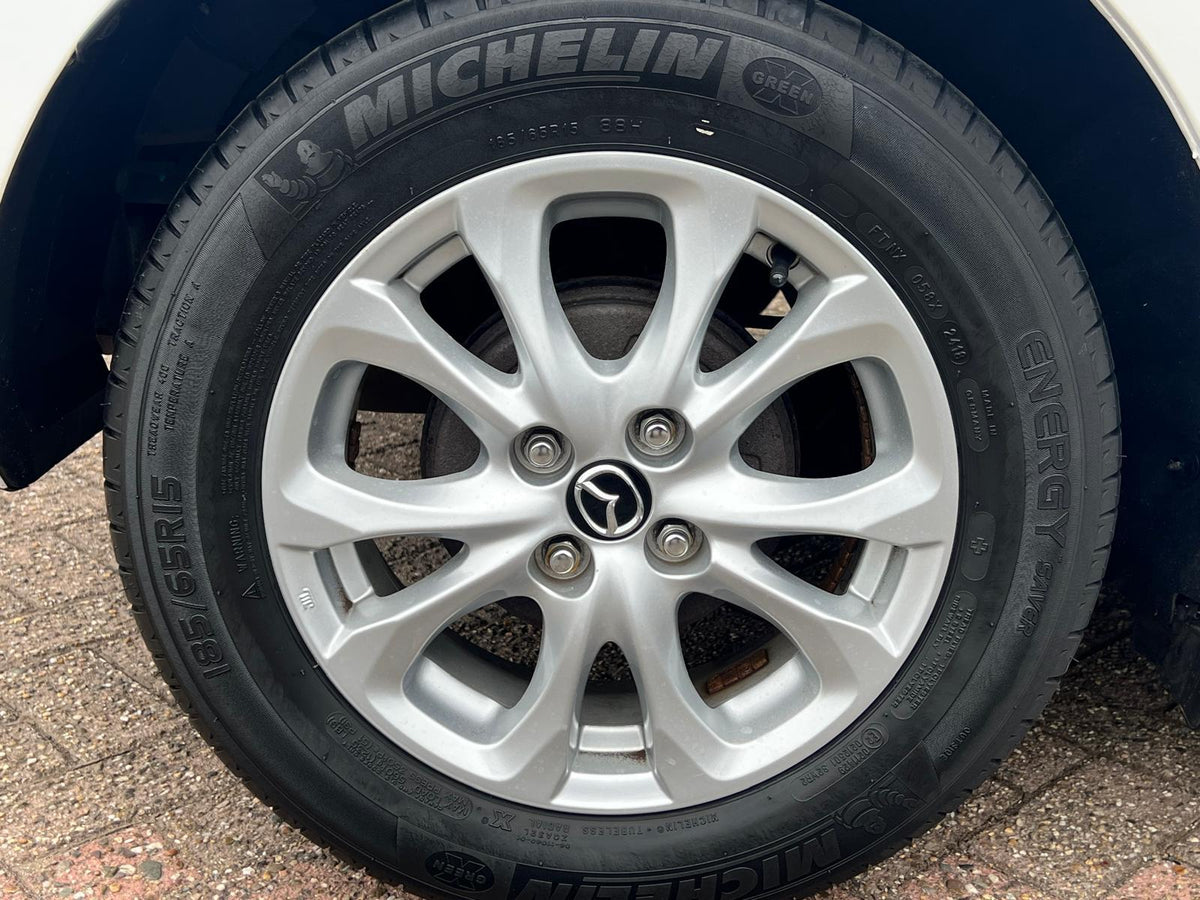 Mazda 2 1.5 Skyactiv-G Dynamic — foto 9