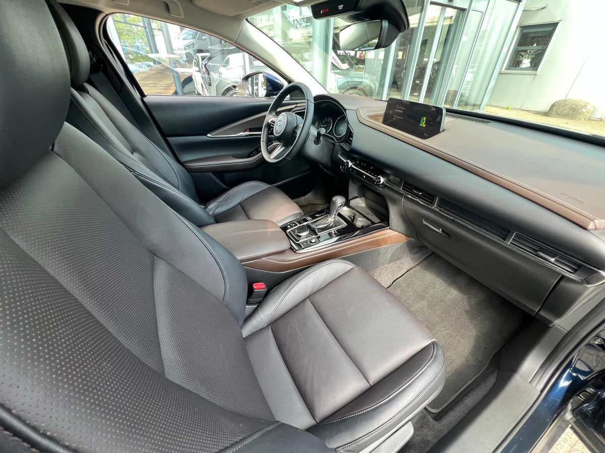 Mazda CX-30 2.5 e-SkyActiv-G M Hybrid Takumi — foto 11