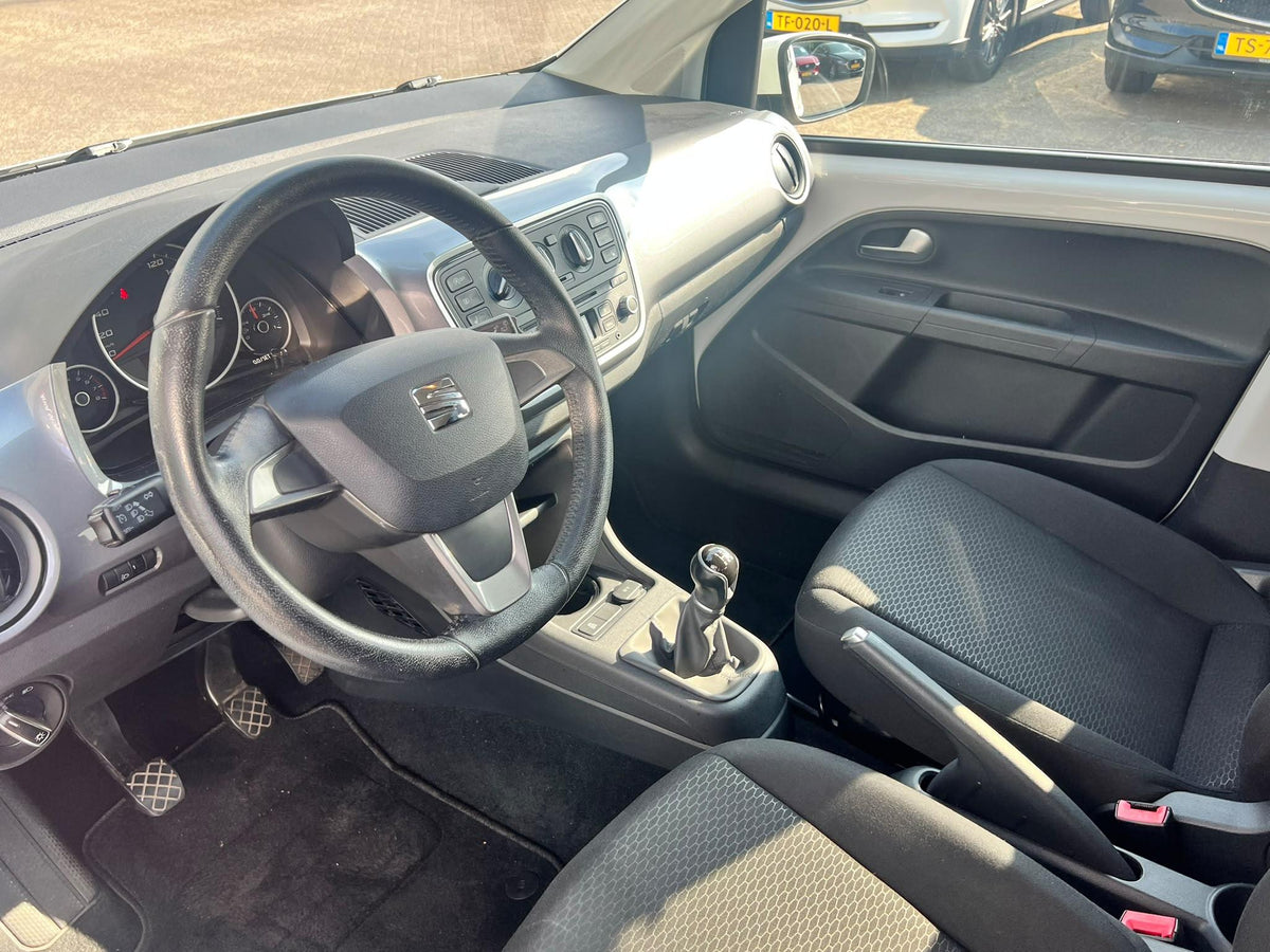 SEAT Mii 1.0 Sport Dynamic — foto 11