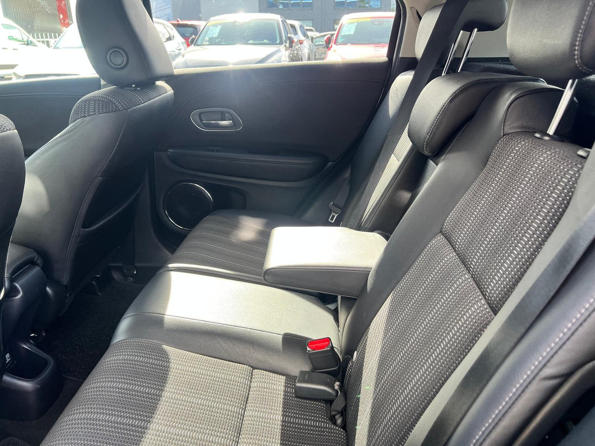 Honda HR-V 1.5 i-VTEC Executive — foto 16