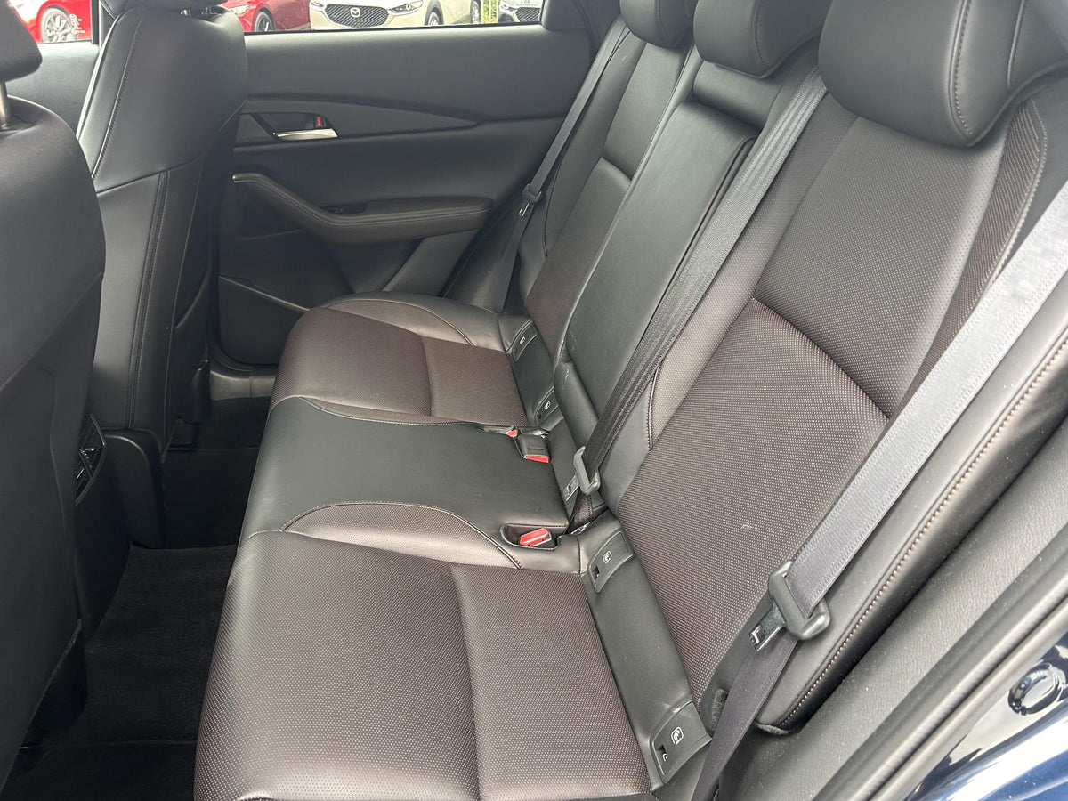 Mazda CX-30 2.0 e-SkyActiv-X M Hybrid Luxury — foto 12