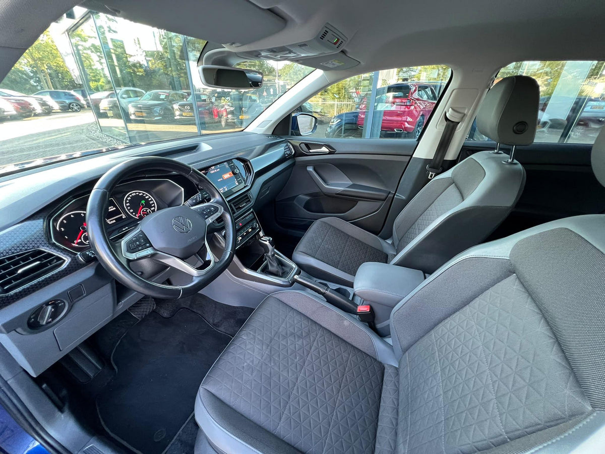 Volkswagen T-Cross 1.0 TSI Life — foto 11