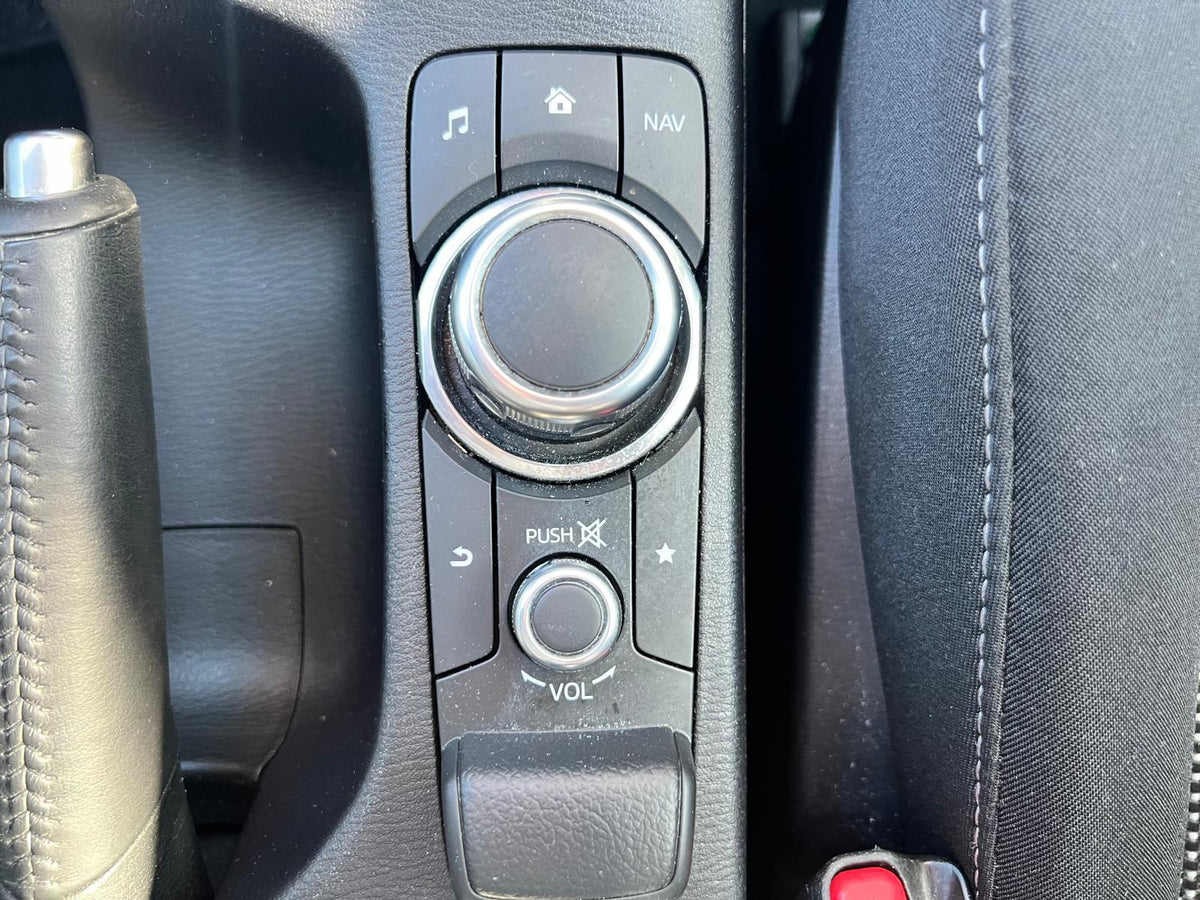 Mazda 2 1.5 Skyactiv-G GT-M — foto 35