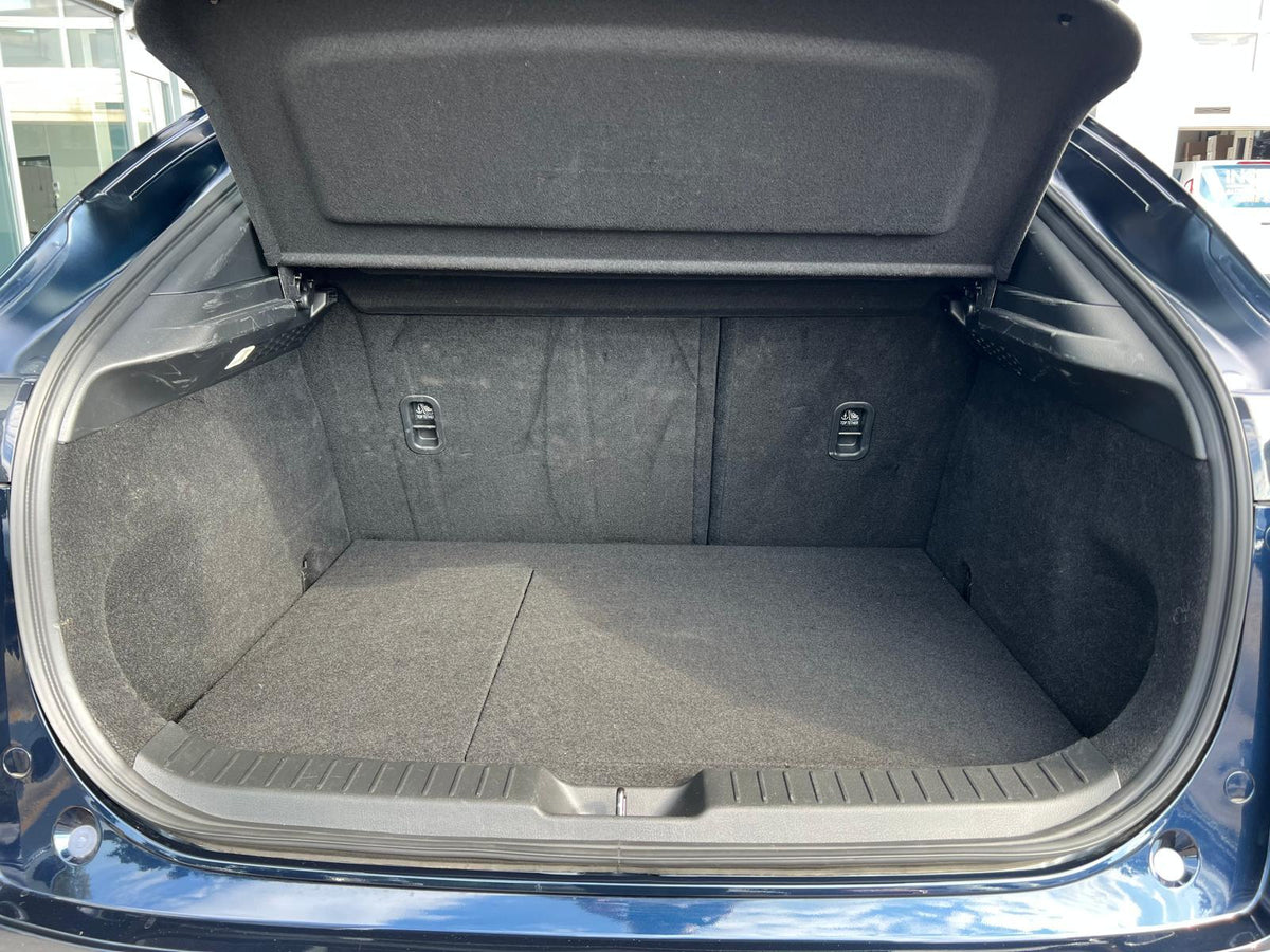 Mazda CX-30 2.5 e-SkyActiv-G M Hybrid Takumi — foto 34