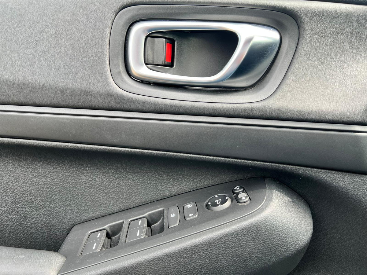 Honda HR-V 1.5 e:HEV Elegance — foto 18