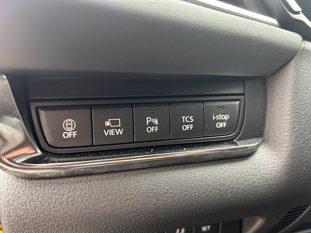 Mazda CX-30 2.0 e-SkyActiv-X M Hybrid Luxury — foto 30