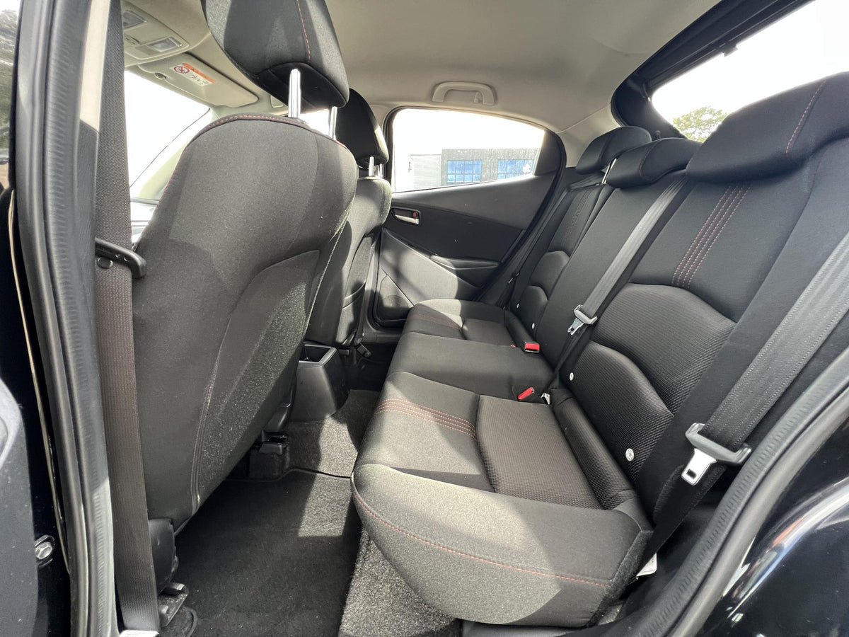 Mazda 2 1.5 e-SkyActiv-G 90 Homura — foto 14