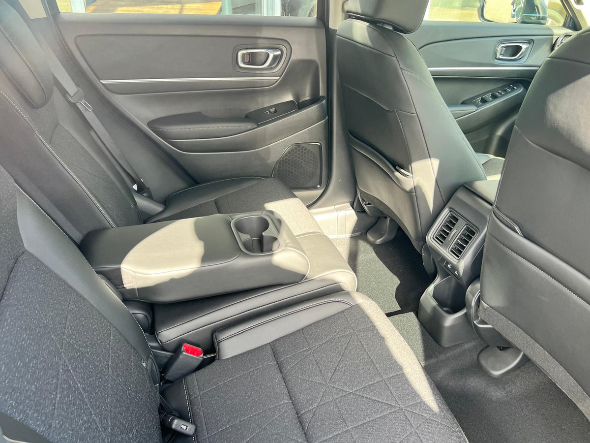 Honda HR-V 1.5 e:HEV Advance — foto 11