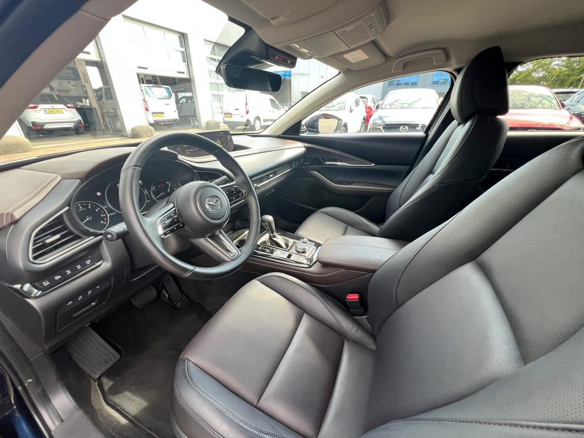 Mazda CX-30 2.5 e-SkyActiv-G M Hybrid Takumi — foto 9