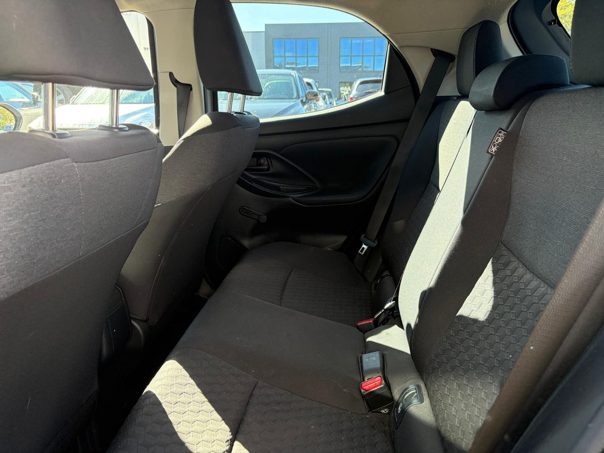 Toyota Yaris 1.5 Hybrid Active — foto 10