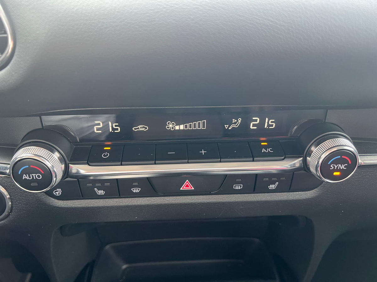 Mazda CX-30 2.0 e-SkyActiv-X M Hybrid Luxury — foto 20