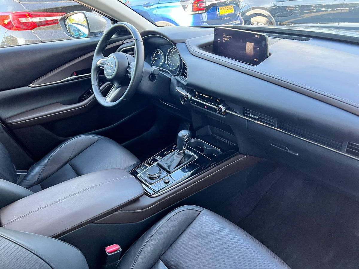 Mazda CX-30 2.5 e-SkyActiv-G M Hybrid Takumi — foto 18