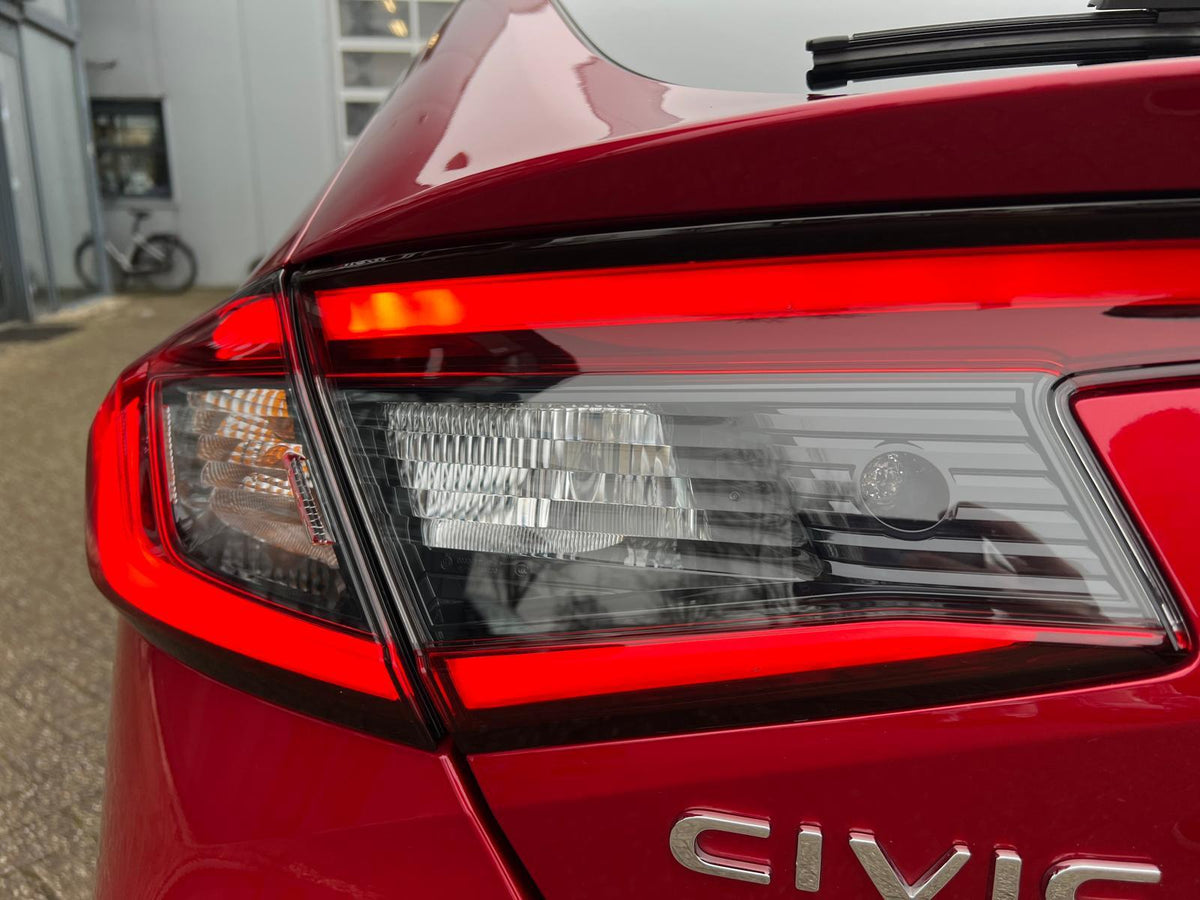 Honda Civic 2.0 e:HEV Elegance — foto 25
