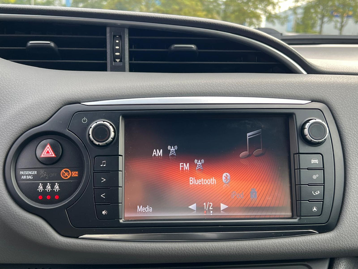 Toyota Yaris 1.0 VVT-i Trend — foto 18