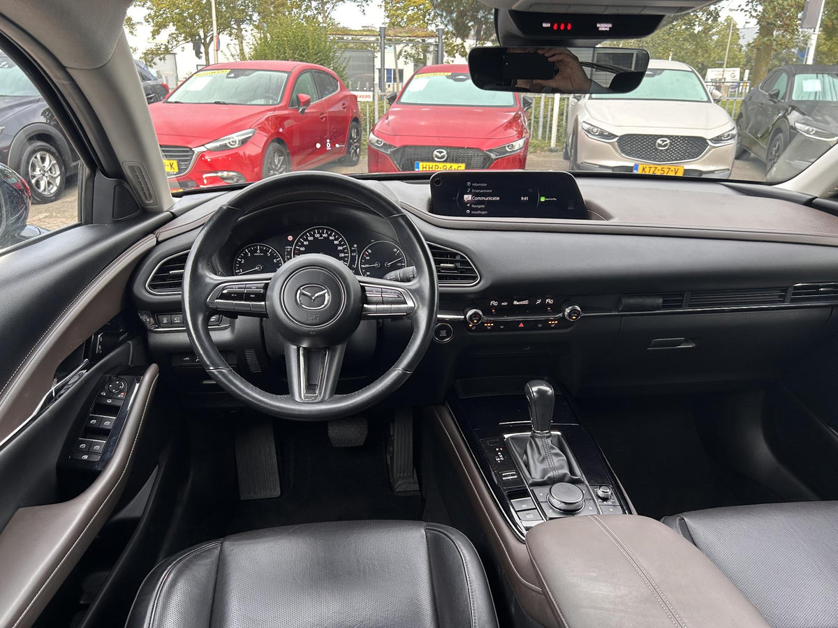 Mazda CX-30 2.0 e-SkyActiv-X M Hybrid Luxury — foto 17
