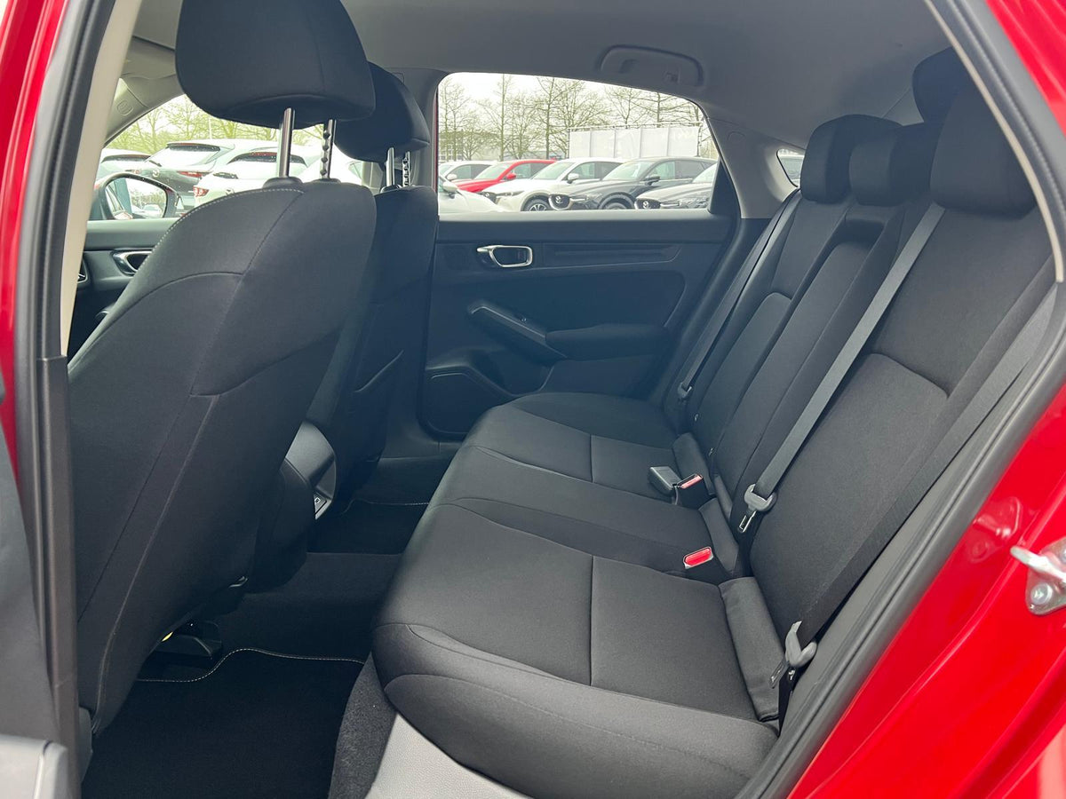 Honda Civic 2.0 e:HEV Elegance — foto 11
