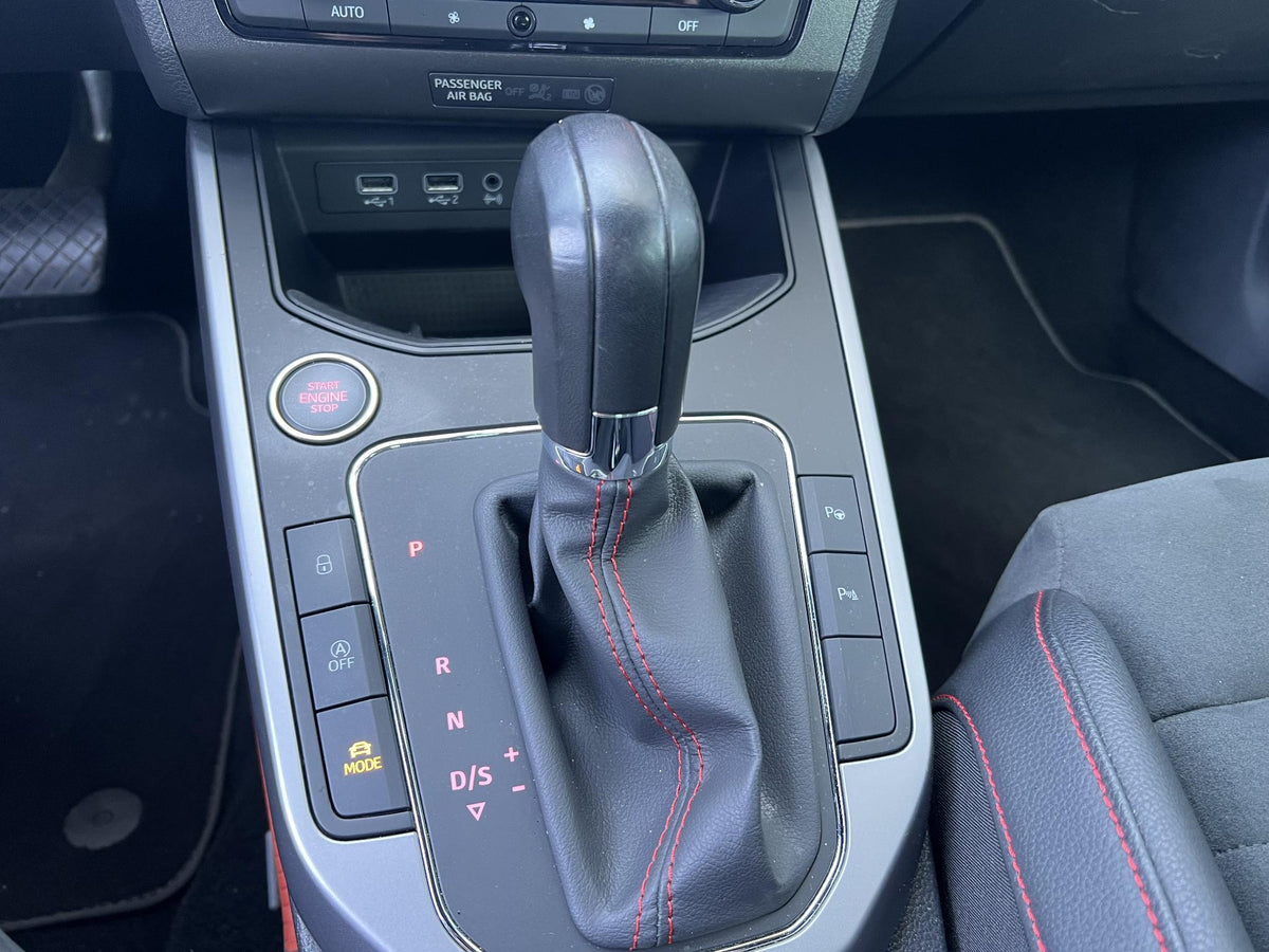 SEAT Arona 1.0 TSI FR Business Intense — foto 28