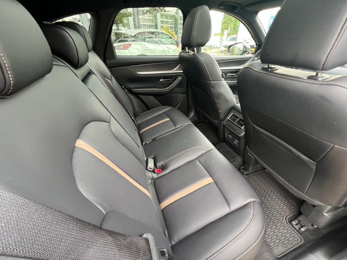 Mazda CX-60 2.5 e-SkyActiv PHEV 327pk 8AT AWD Homura Plus — foto 34