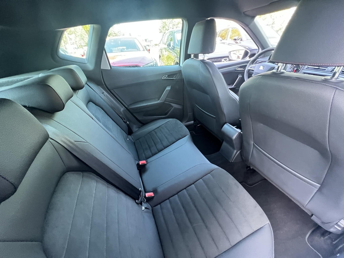 SEAT Arona 1.0 TSI FR Business Intense — foto 11
