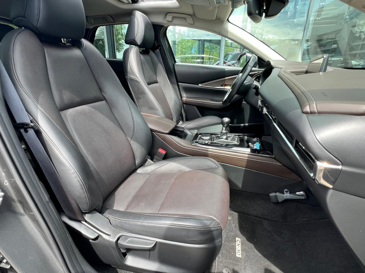 Mazda CX-30 2.0 e-SkyActiv-X M Hybrid Exclusive-line — foto 12