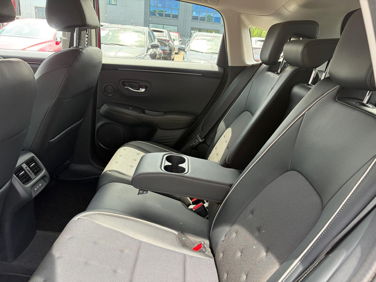 Honda ZR-V 2.0 e:HEV Sport — foto 20